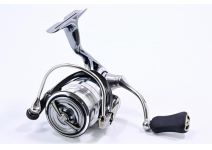 Daiwa 18 EXIST FC LT2500S-C