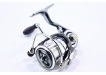 Daiwa 18 EXIST LT3000S-CXH