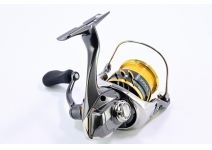 Shimano 20 Twin Power C2000S